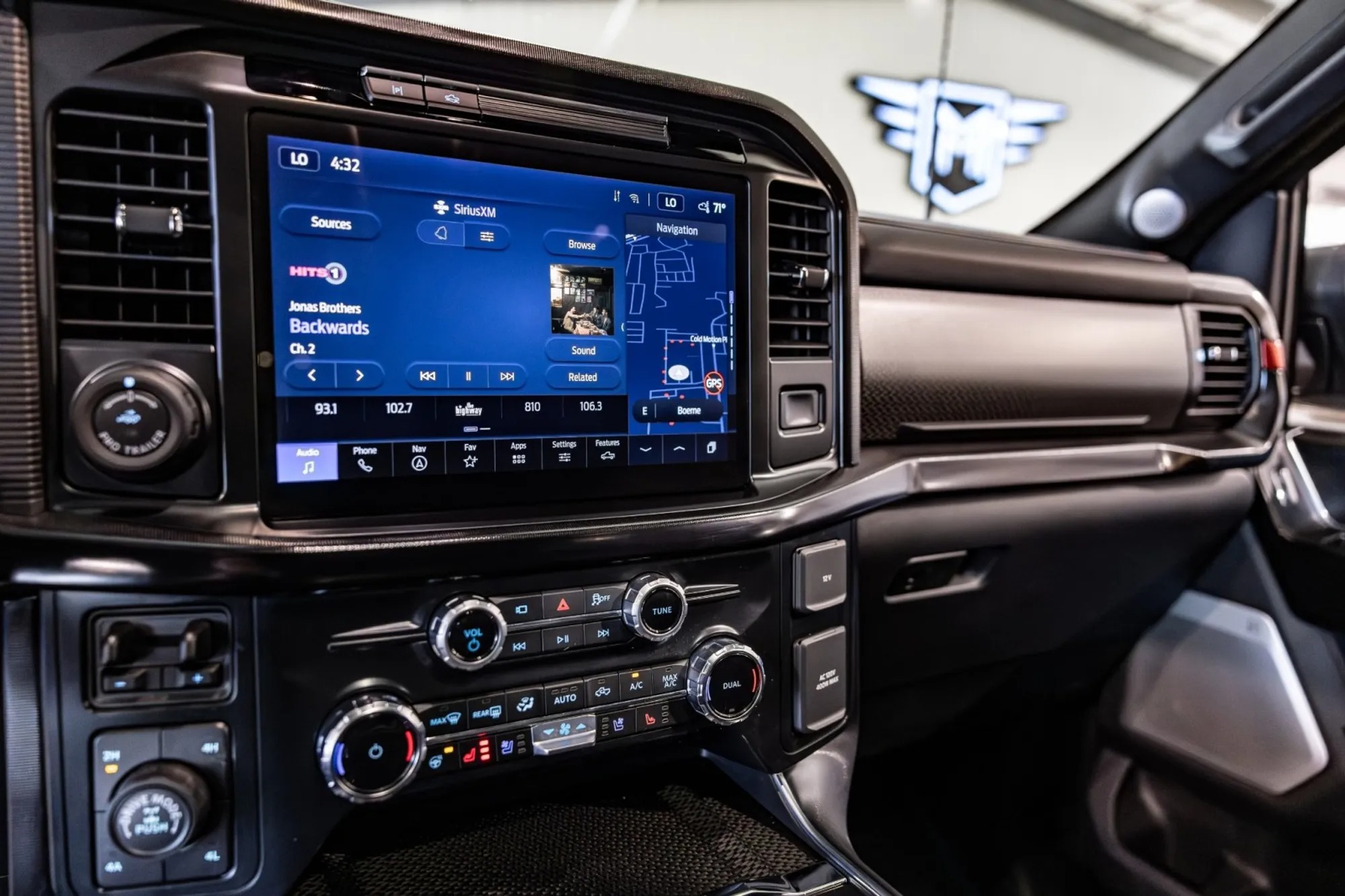 2025 Ford F-150 Raptor R