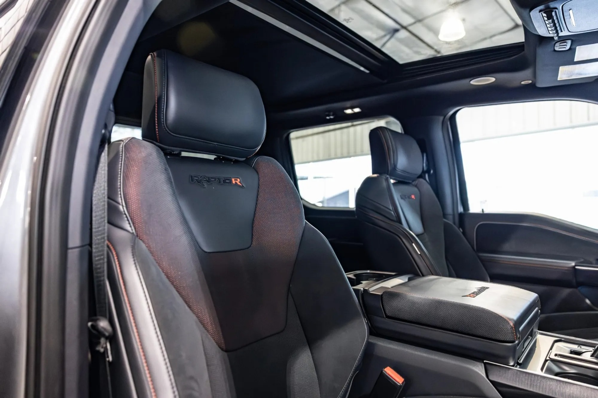 2025 Ford F-150 Raptor R