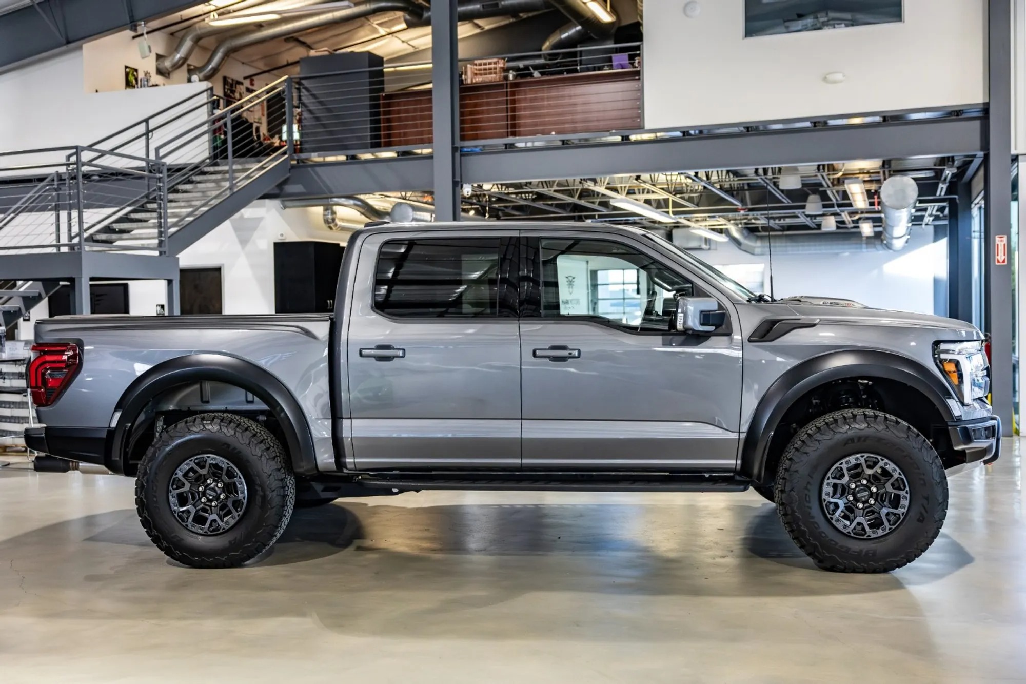 2025 Ford F-150 Raptor R