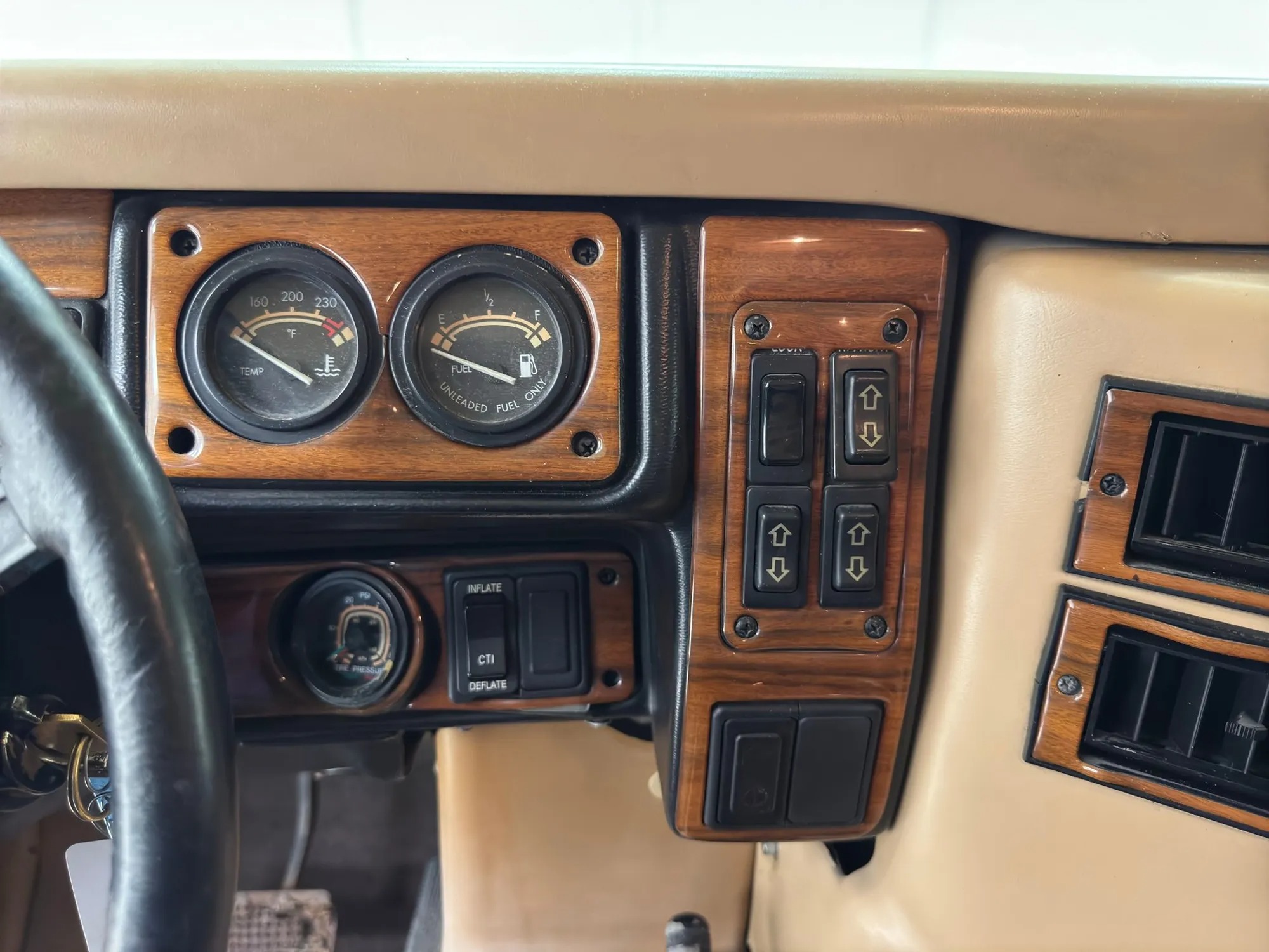 1995 AM General Hummer H1