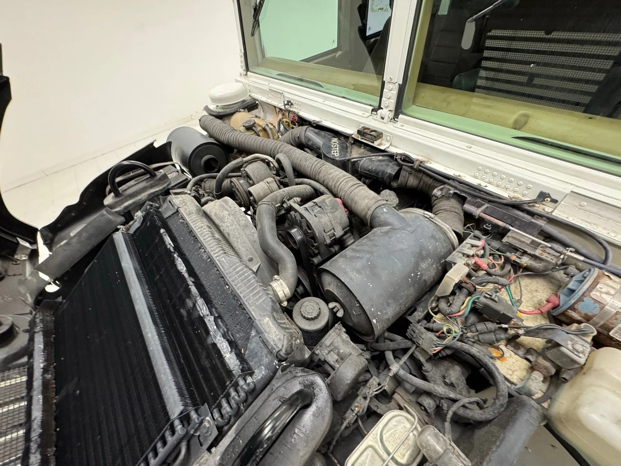 1995 AM General Hummer H1