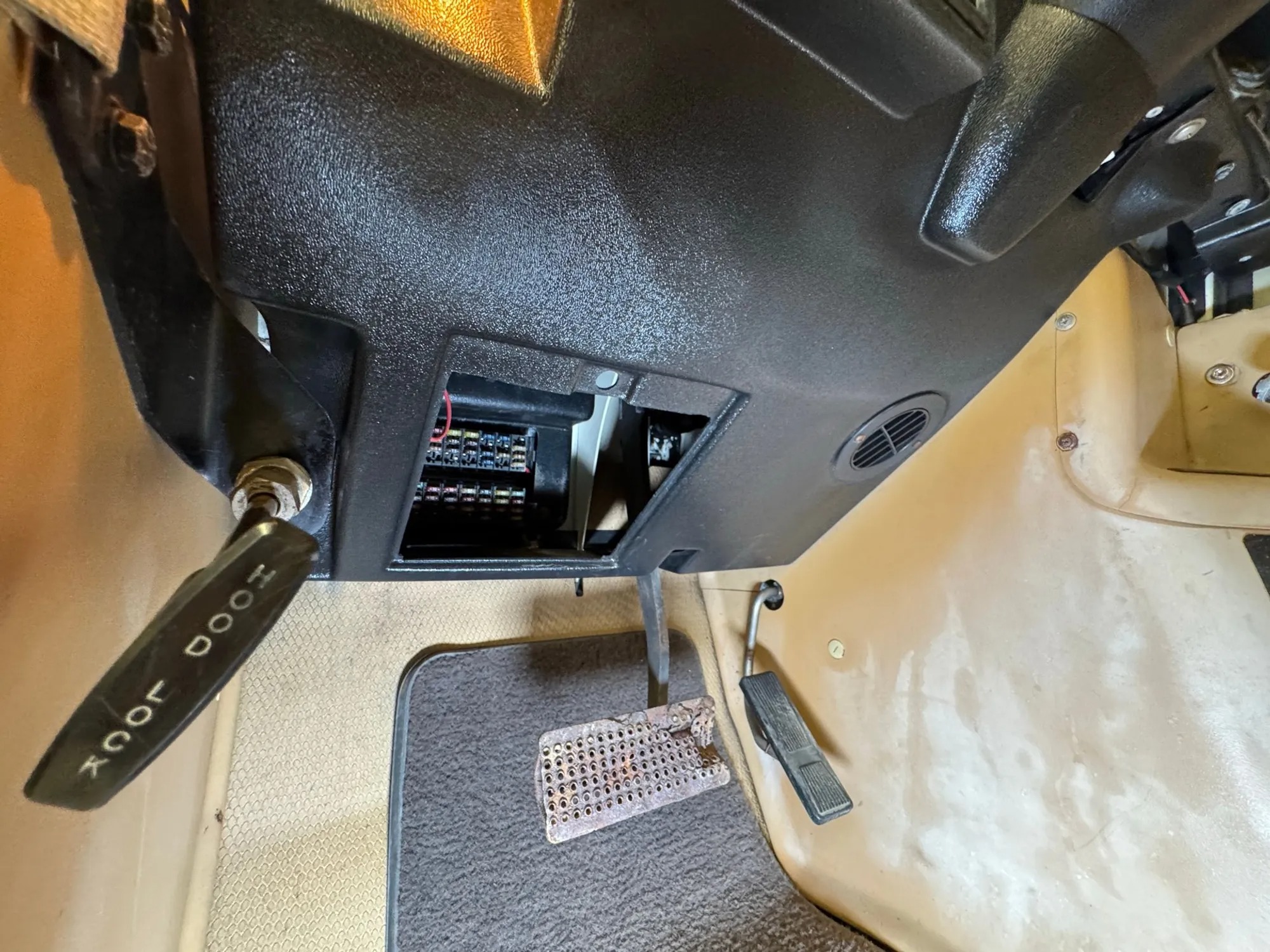 1995 AM General Hummer H1