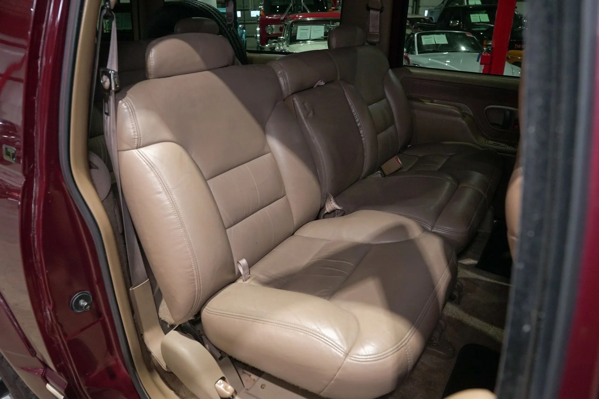 1995 Chevrolet Suburban K2500 LT