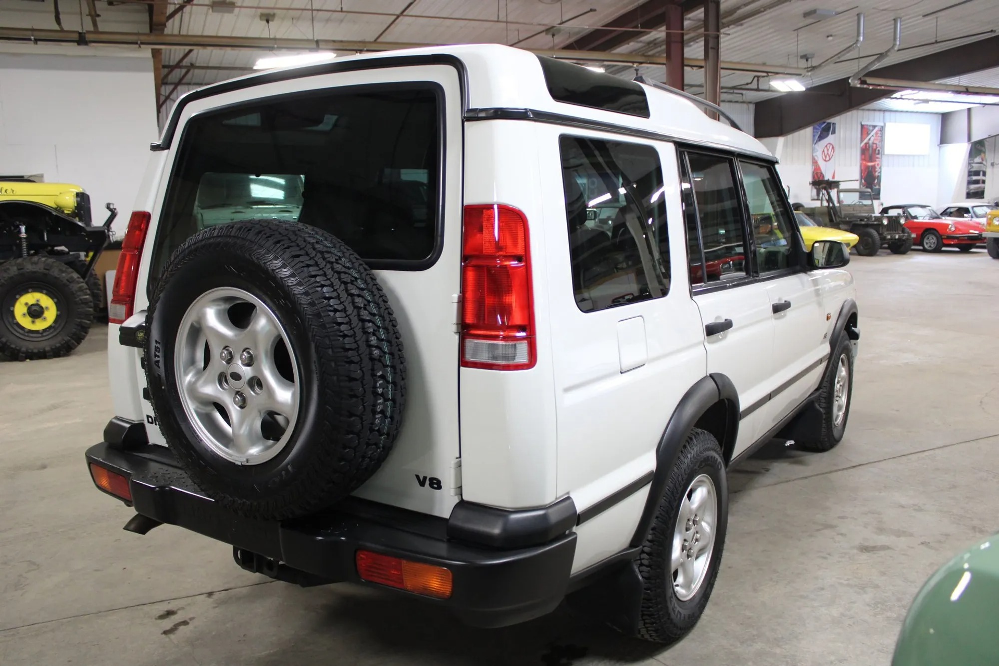 2001 Land Rover Discovery II SE - 4