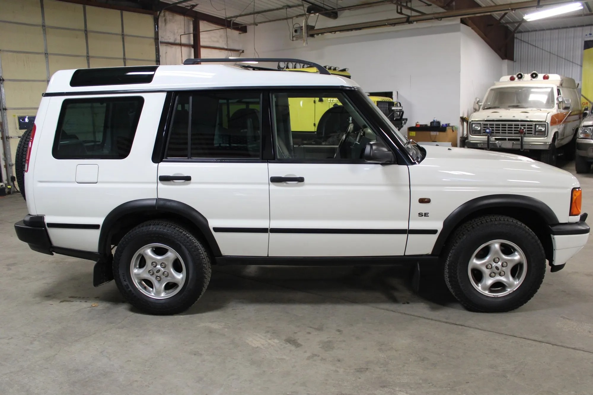 2001 Land Rover Discovery II SE