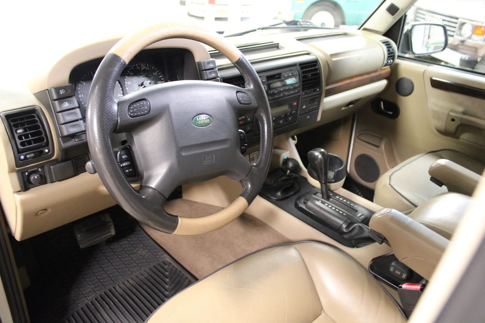 2001 Land Rover Discovery II SE