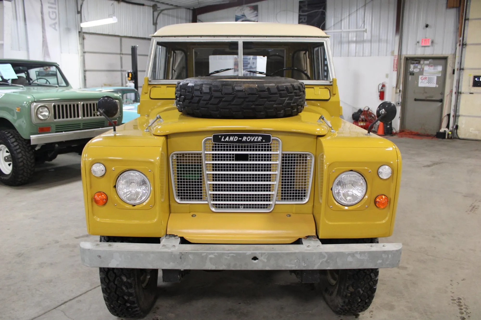 1981 Land Rover Series III - 4