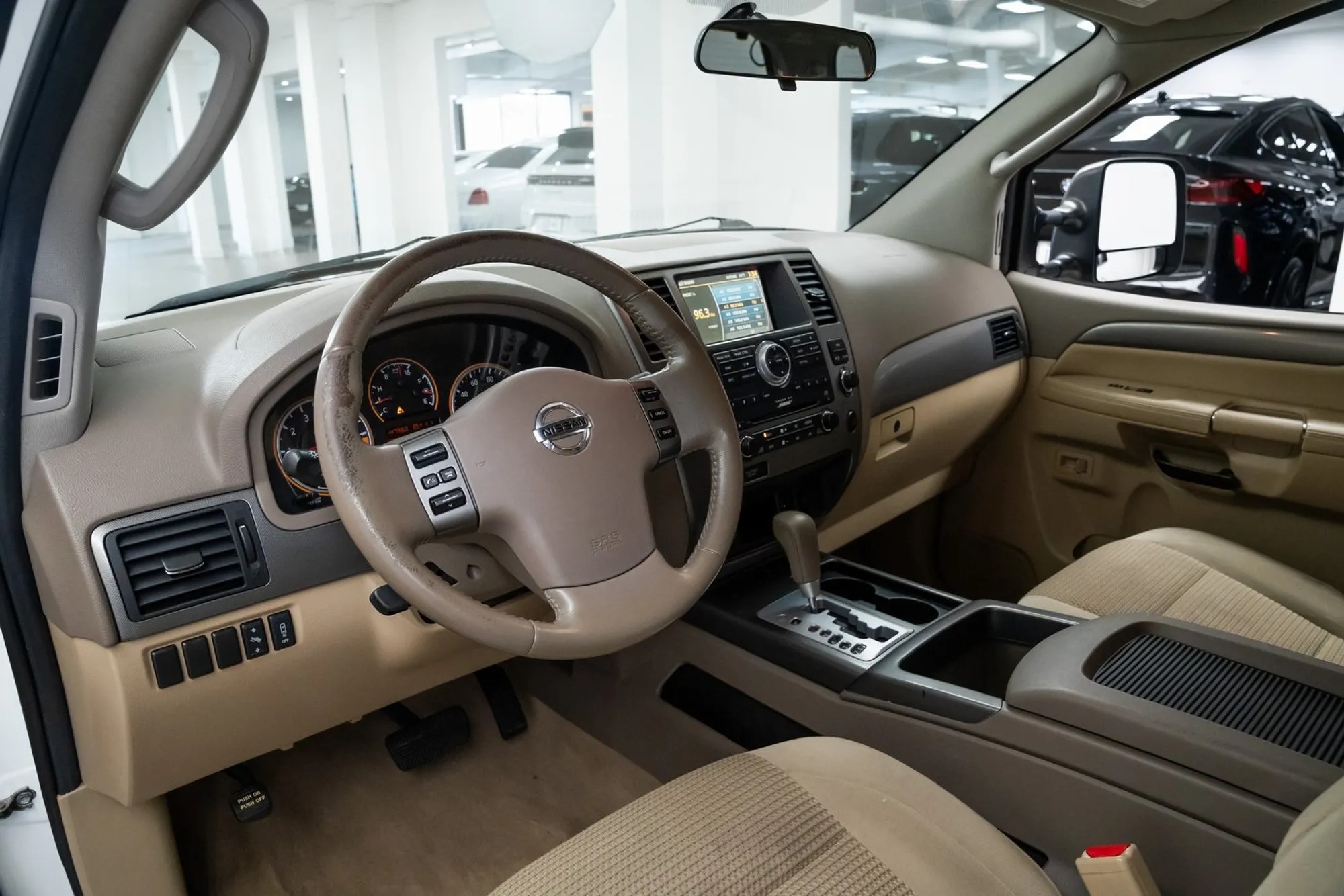 2011 Nissan Armada SV