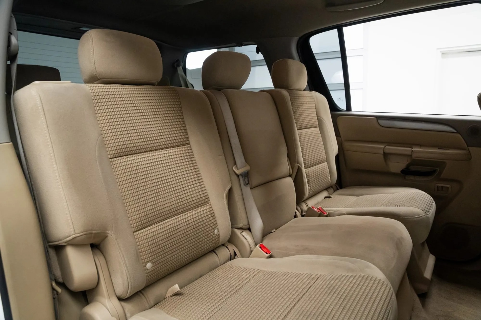 2011 Nissan Armada SV