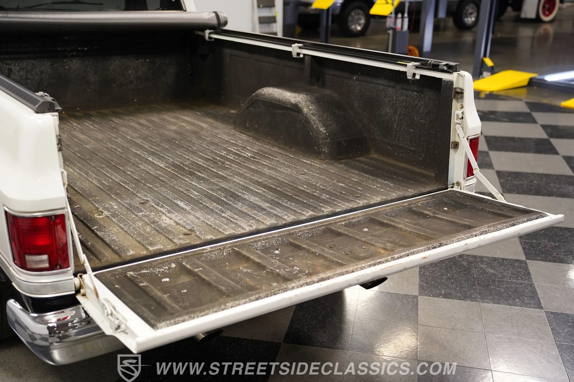 1984 Chevrolet C10 Restomod