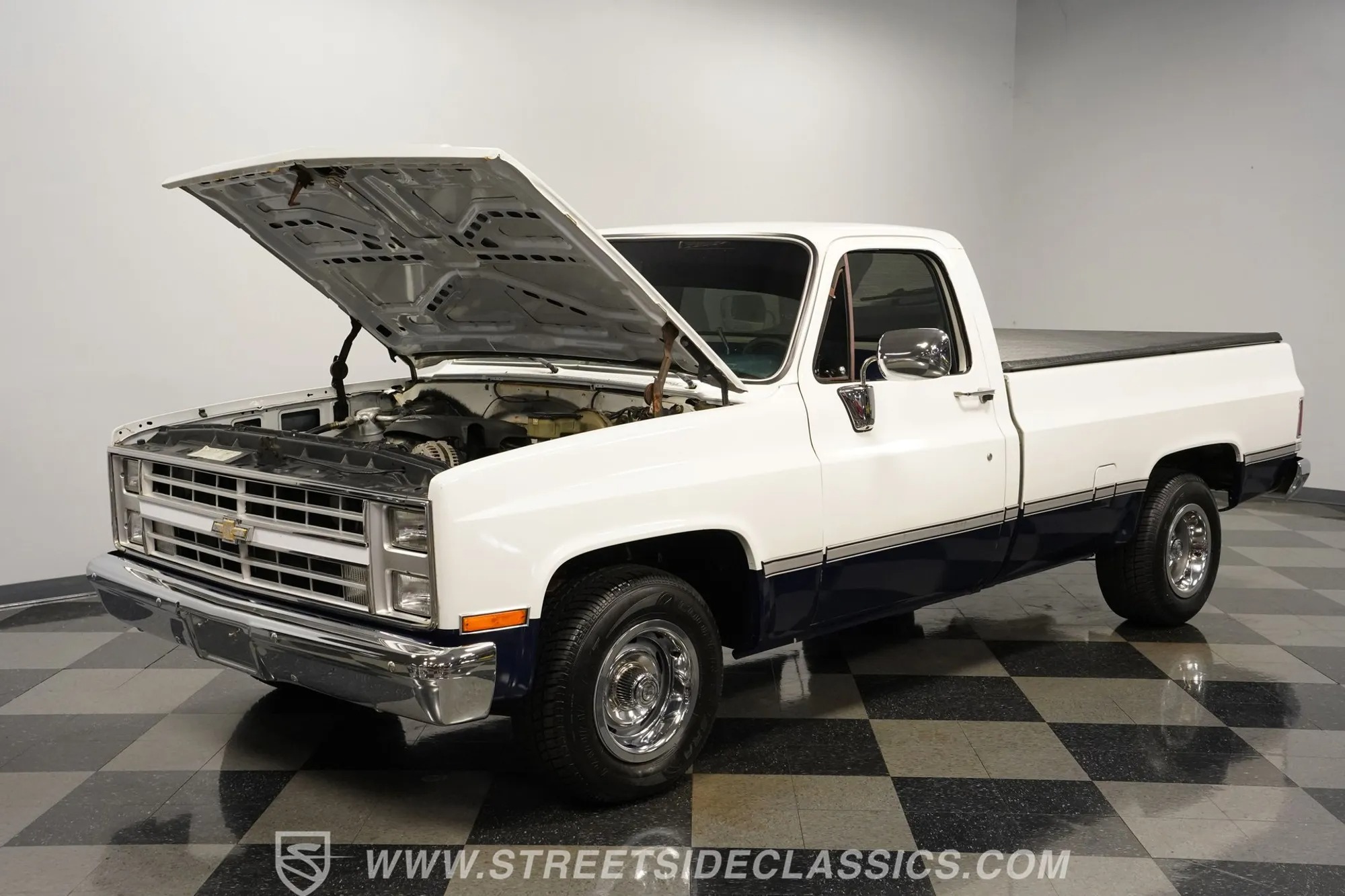 1984 Chevrolet C10 Restomod