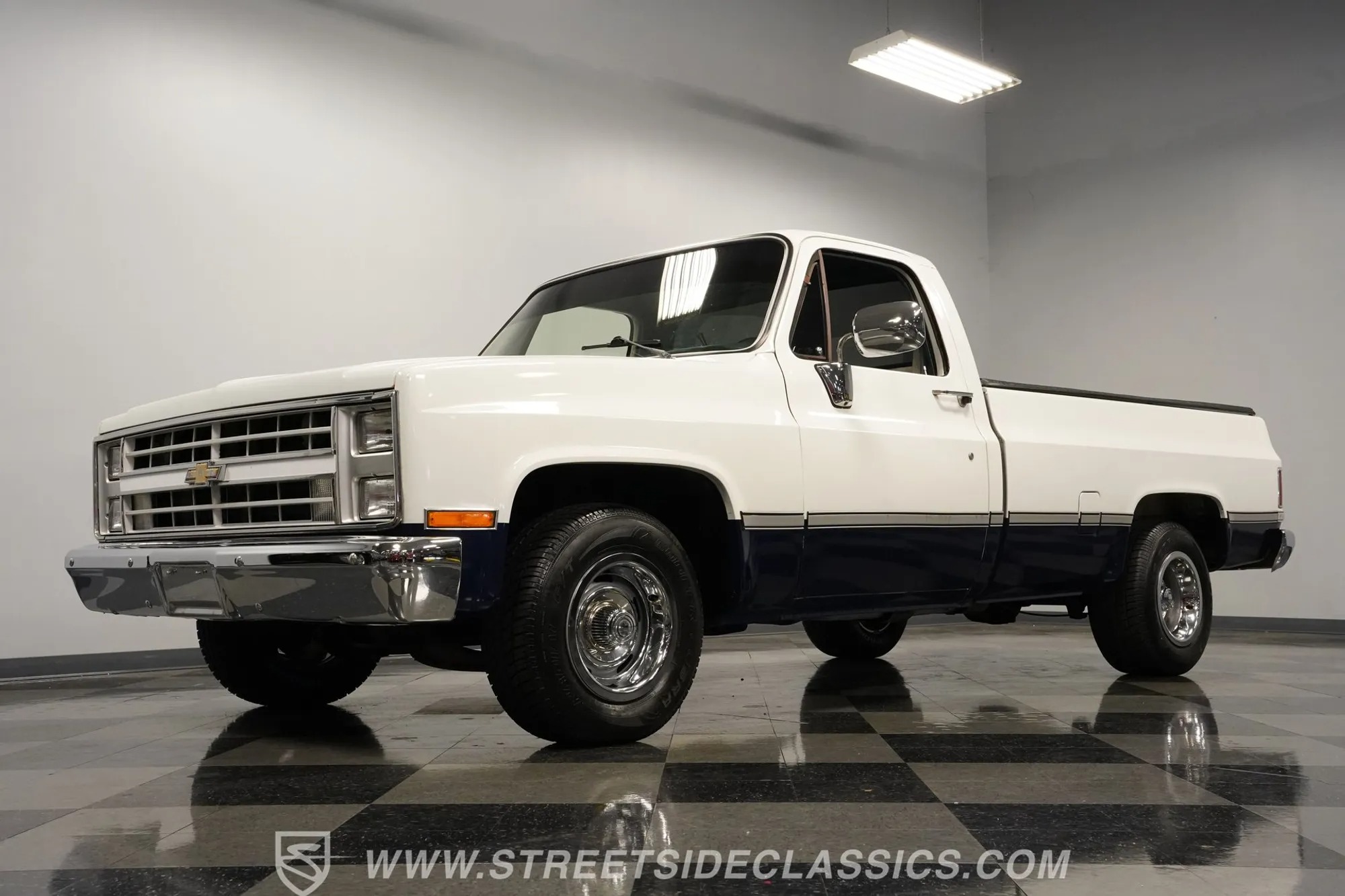 1984 Chevrolet C10 Restomod