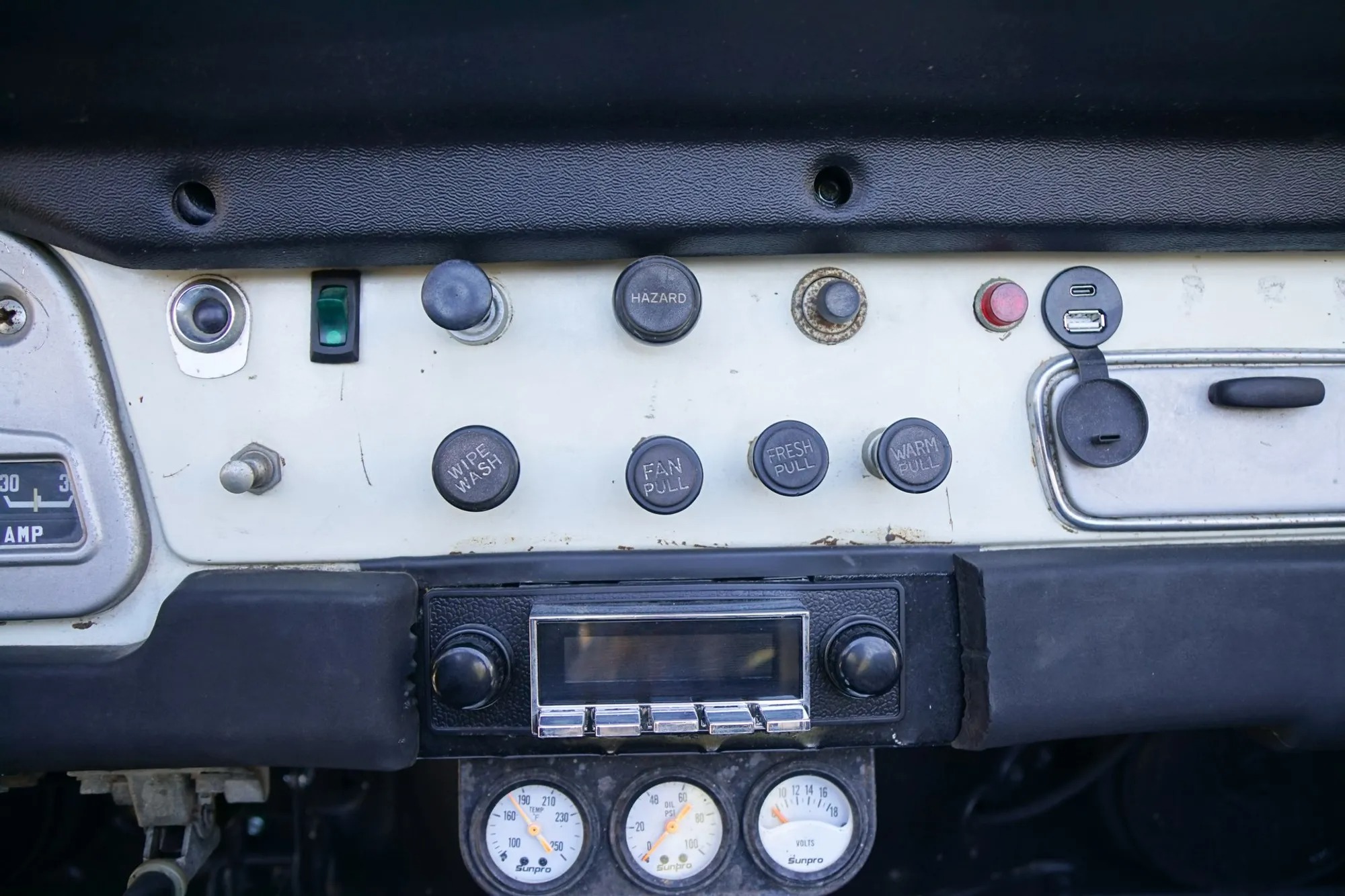 1974 Toyota Land Cruiser FJ40