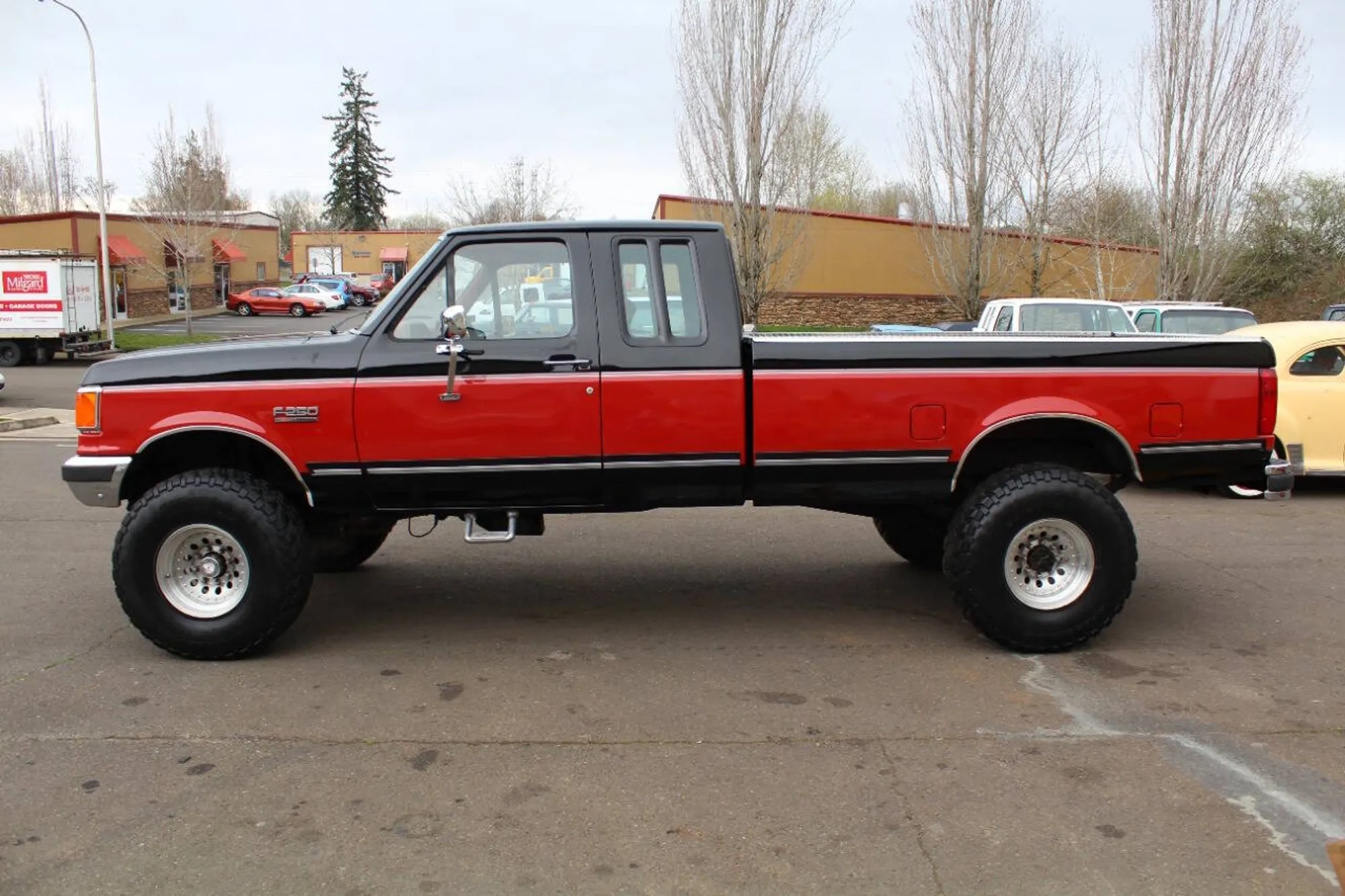 1987 Ford F-250 XLT - 4