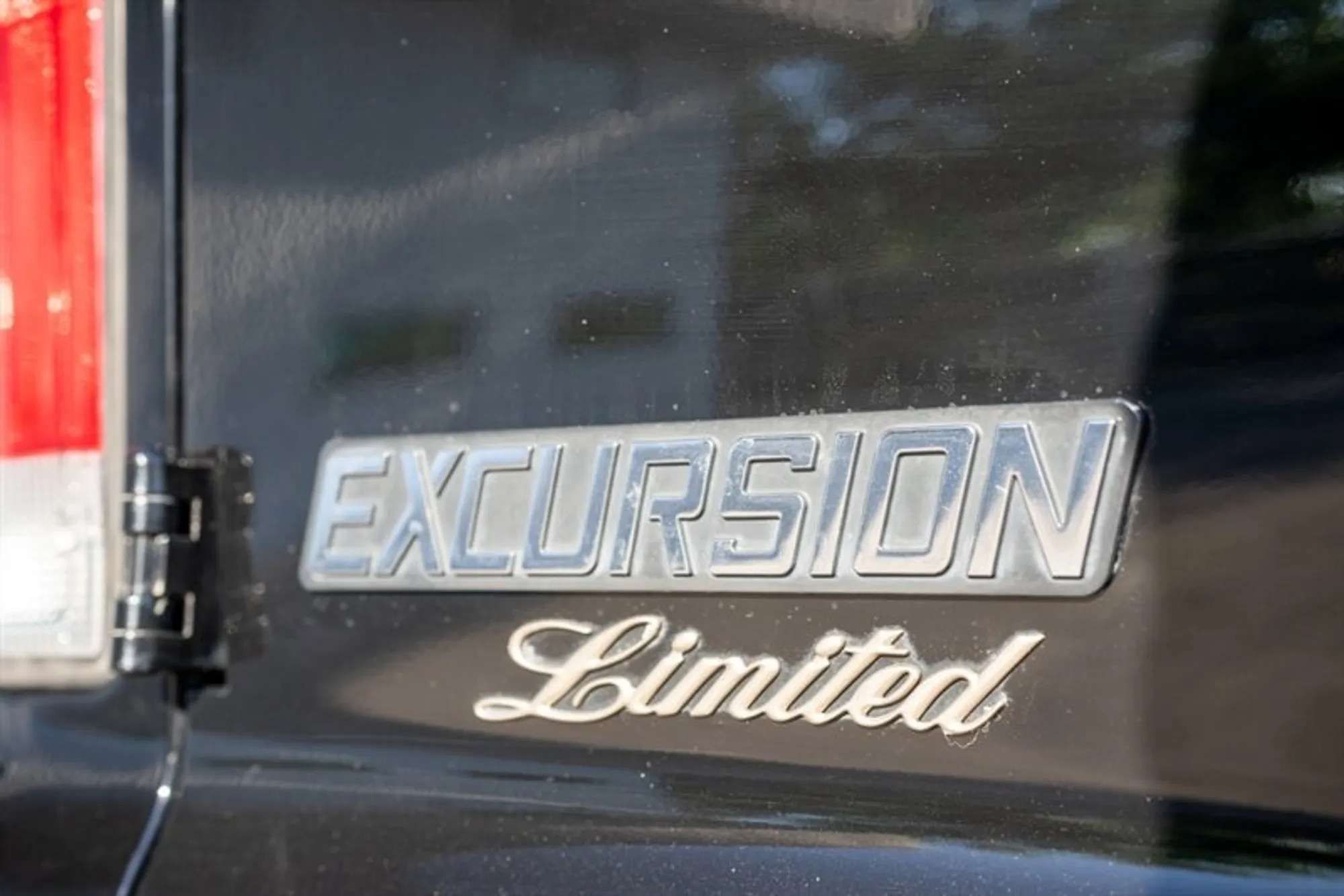 2005 Ford Excursion Limited