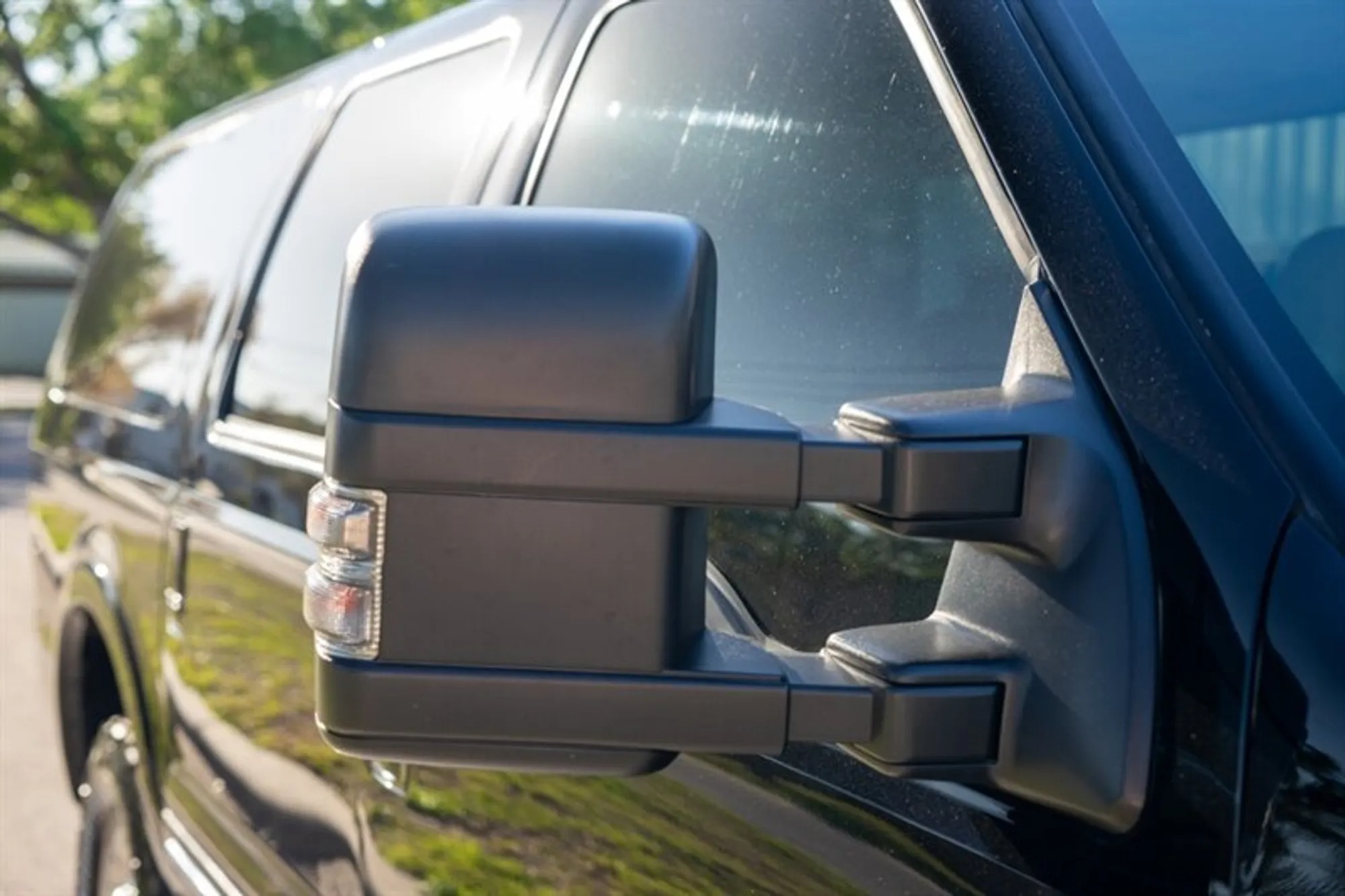 2005 Ford Excursion Limited