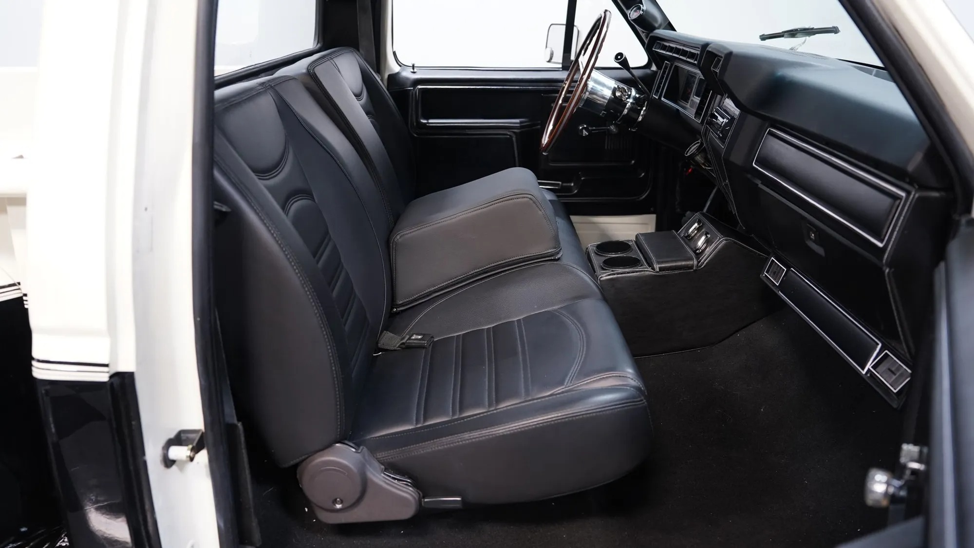 1981 Ford F-100 Custom Flareside