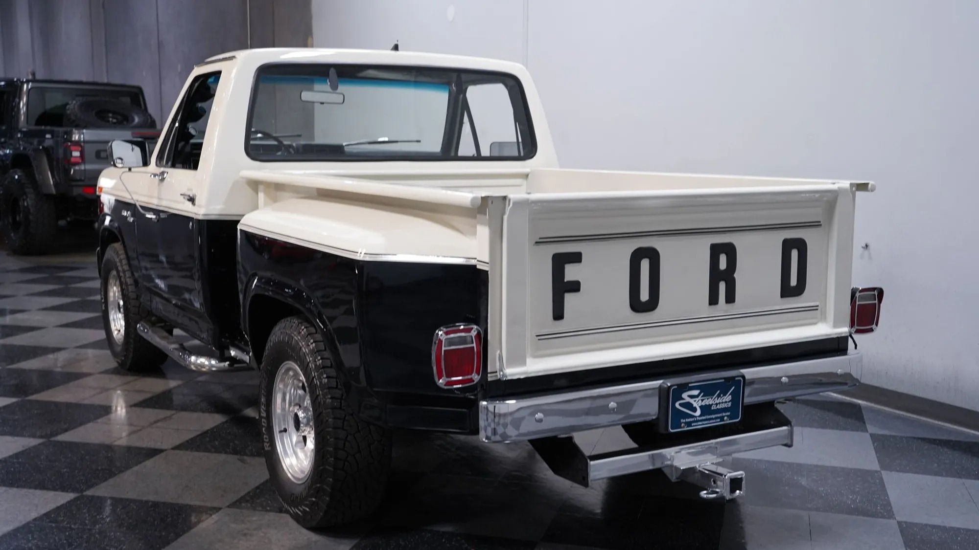 1981 Ford F-100 Custom Flareside