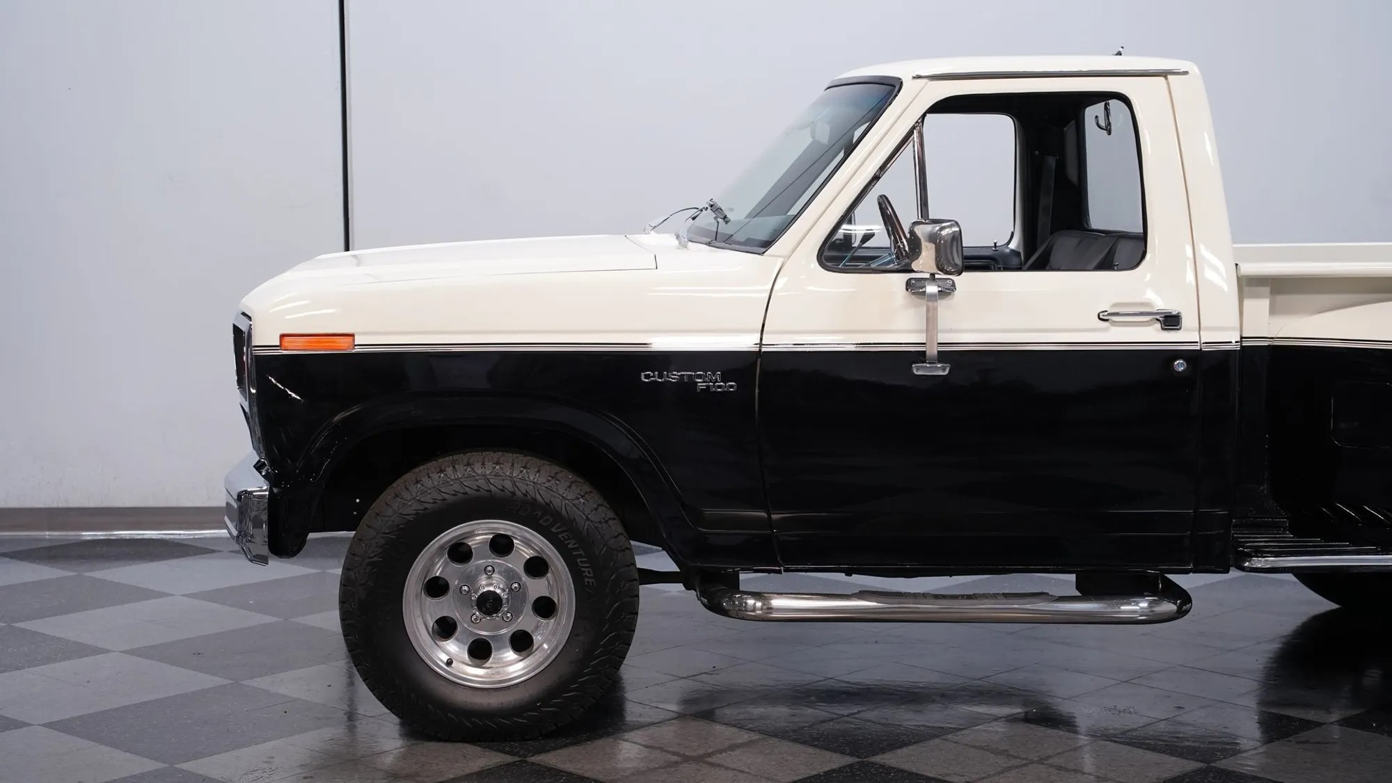 1981 Ford F-100 Custom Flareside