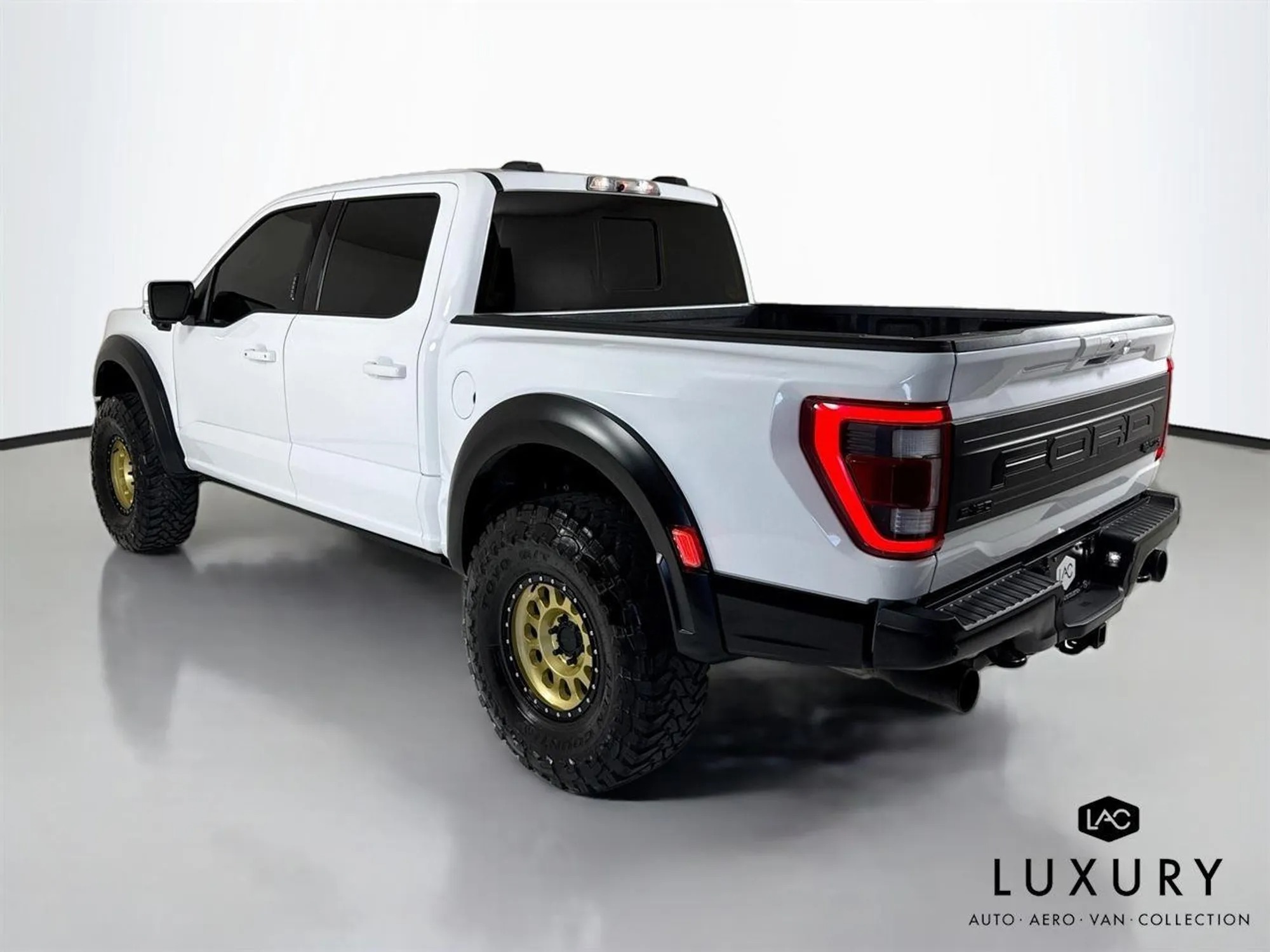 2023 Ford F-150 Raptor R - 4