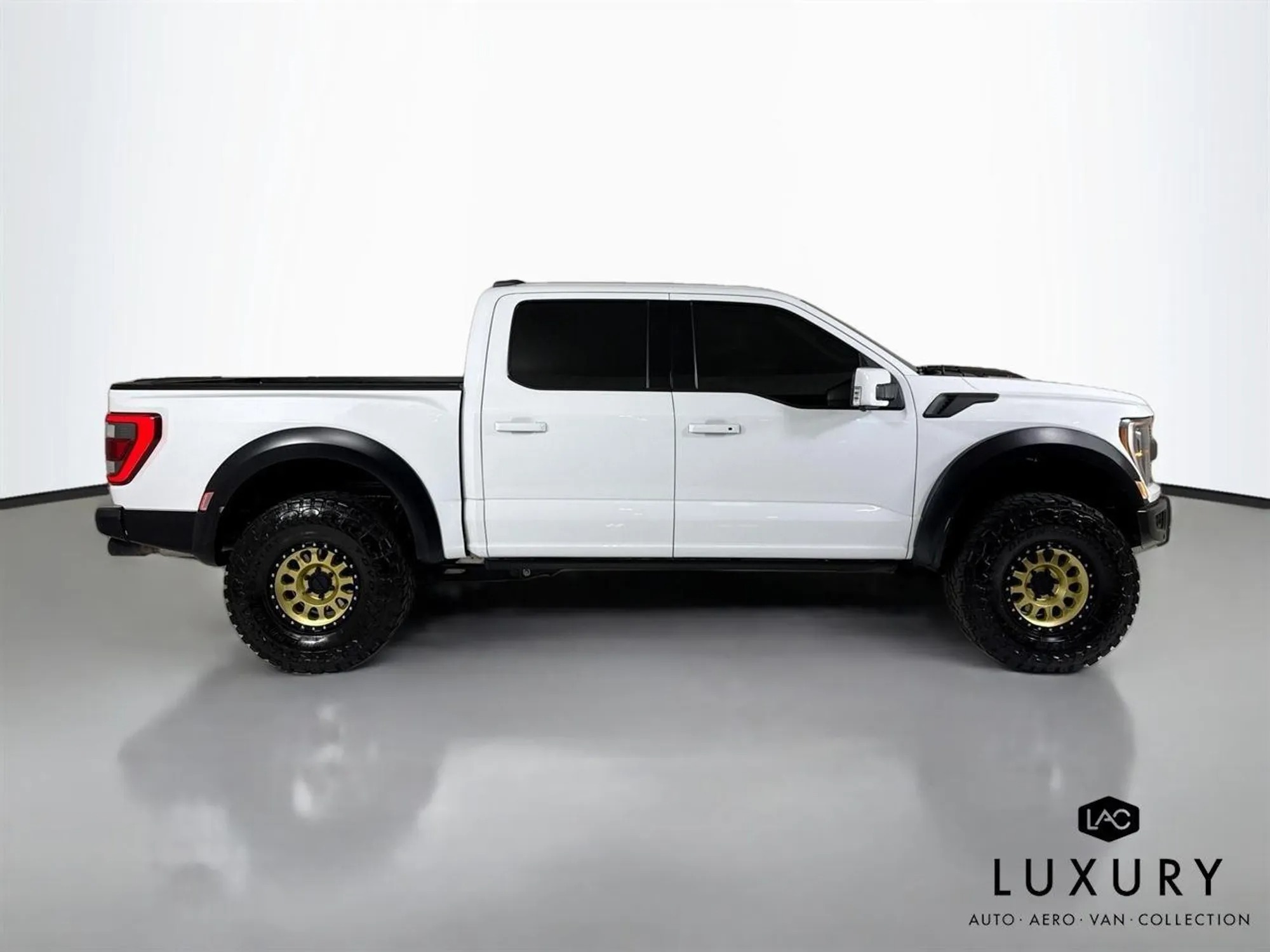 2023 Ford F-150 Raptor R - 3