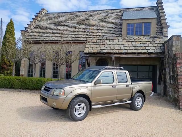2001 Nissan Frontier SE - 5