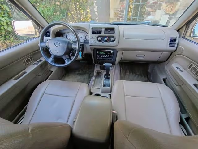 2001 Nissan Frontier SE