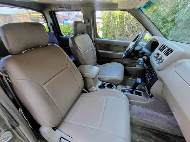 2001 Nissan Frontier SE