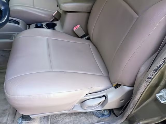 2001 Nissan Frontier SE