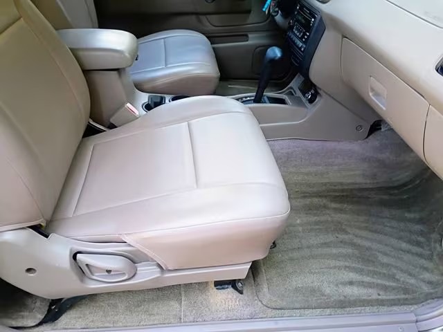 2001 Nissan Frontier SE