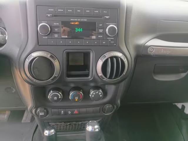 2016 Jeep Wrangler JK Sport