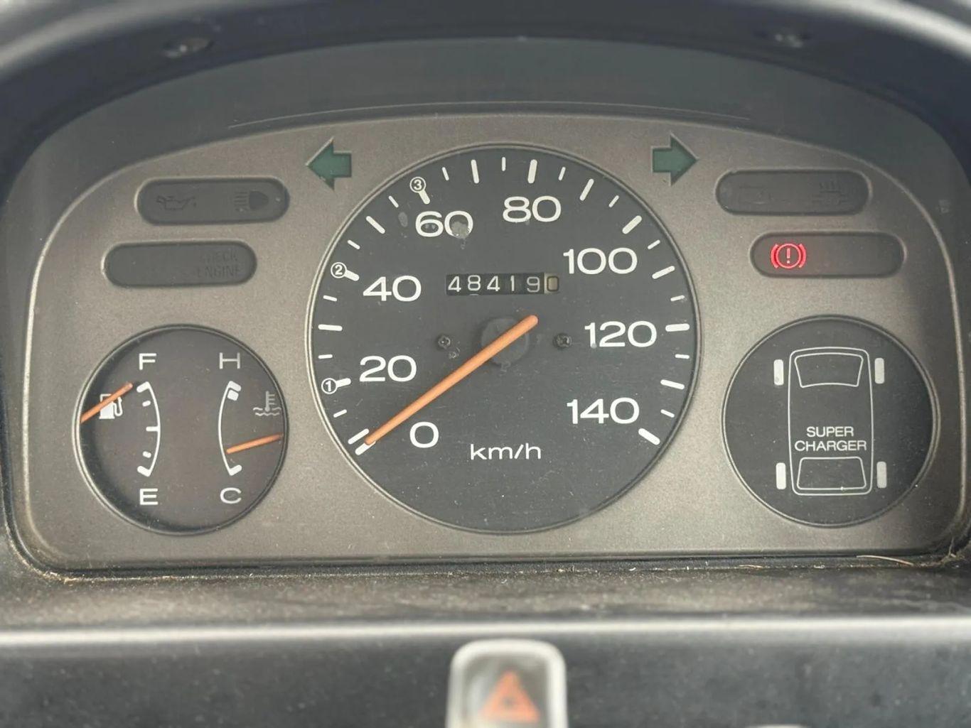 Supercharged 1991 Subaru Sambar Akebo