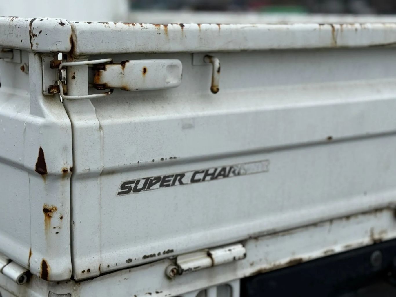 Supercharged 1991 Subaru Sambar Akebo