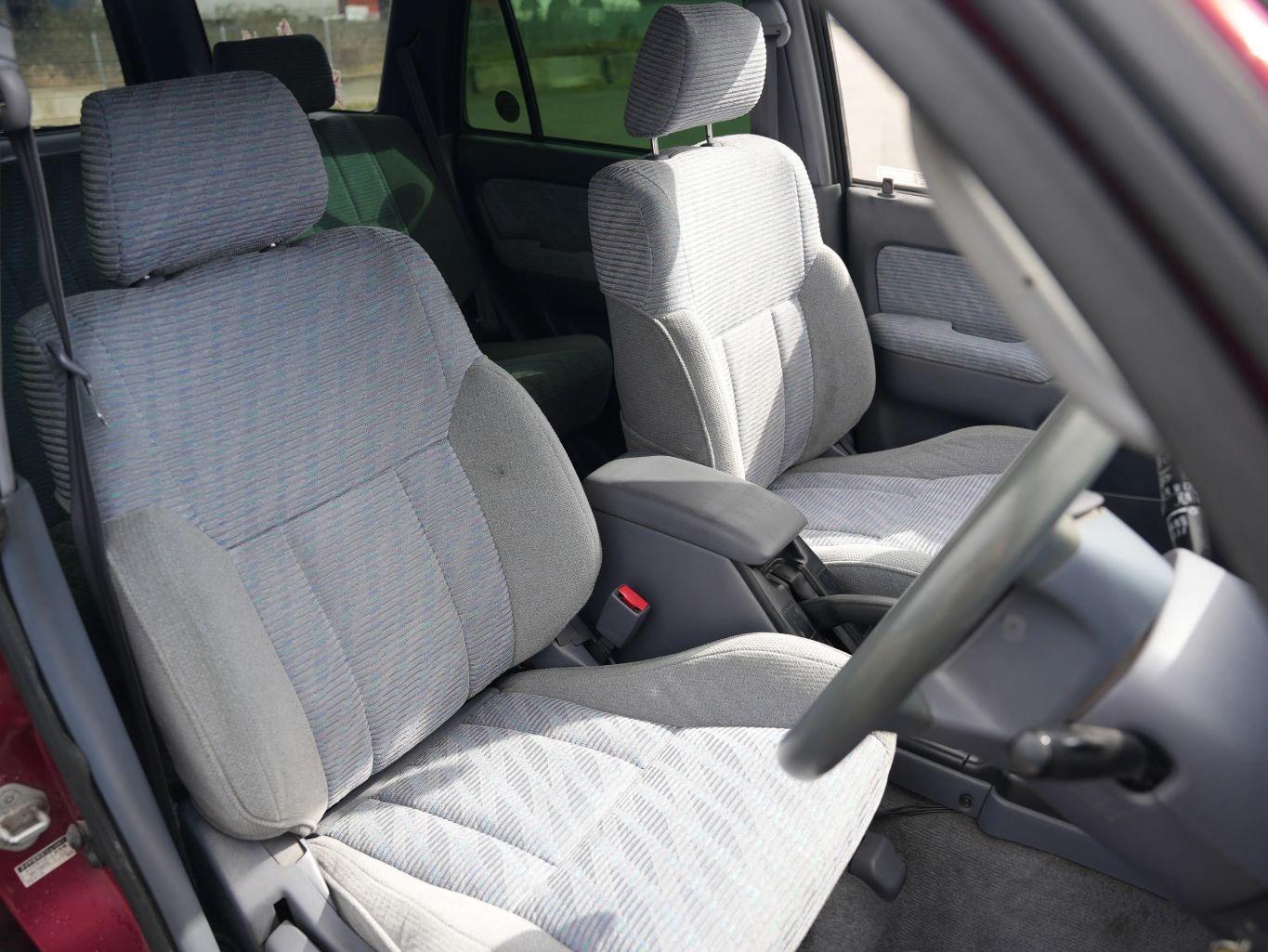 1998 Toyota Hilux Surf SSR-X