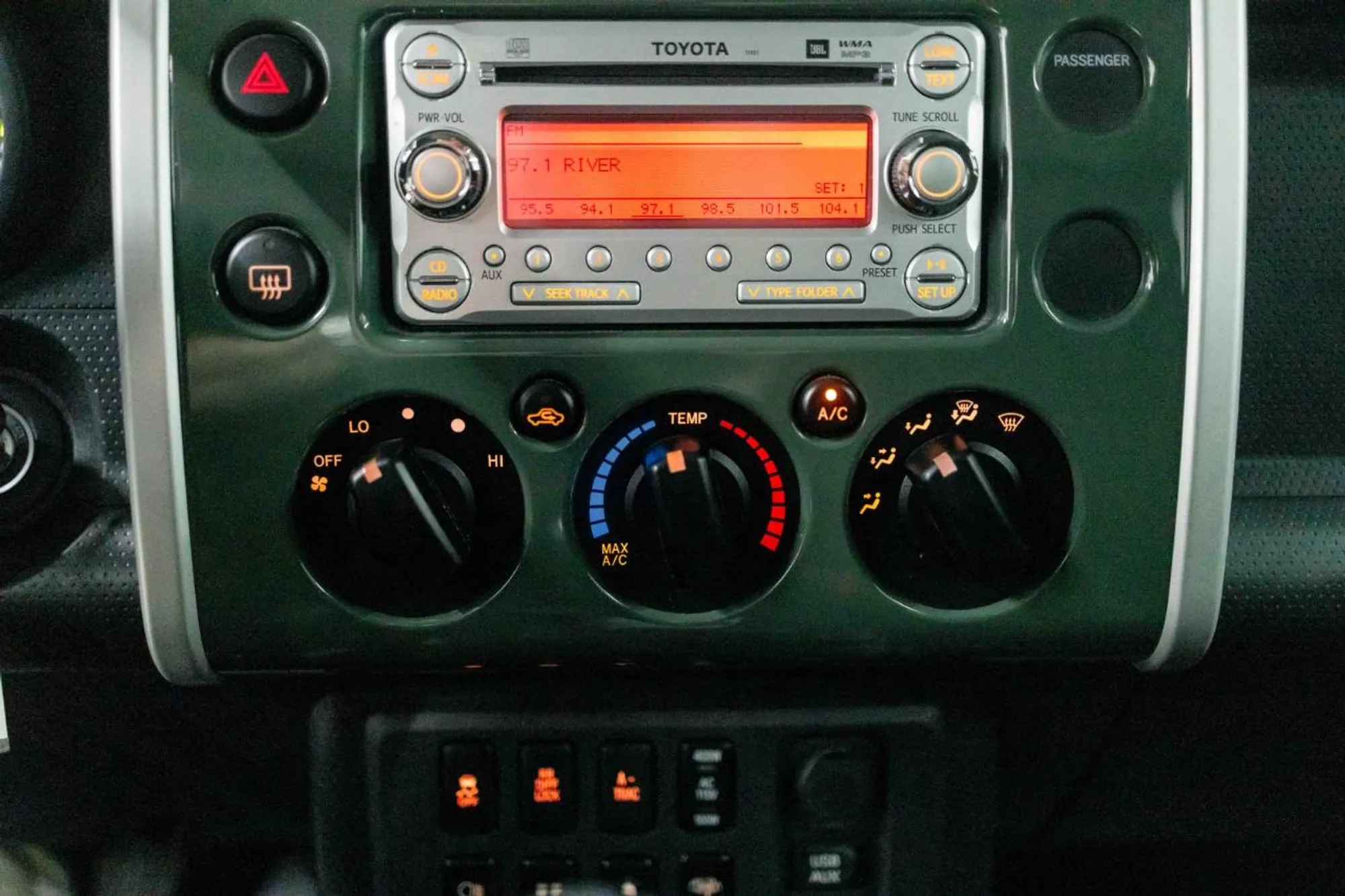 30k-Mile 2011 Toyota FJ Cruiser Trail Teams