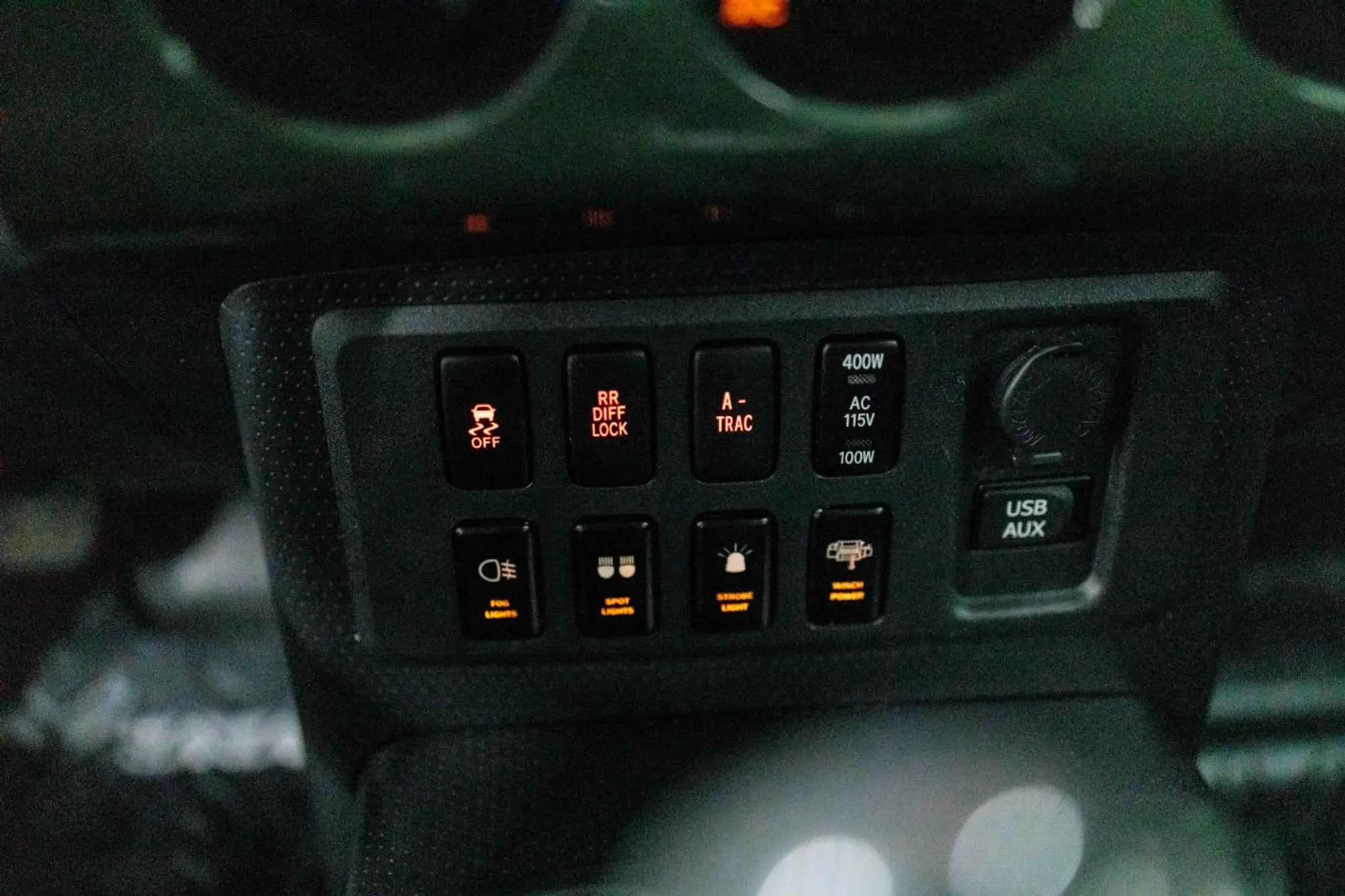 30k-Mile 2011 Toyota FJ Cruiser Trail Teams