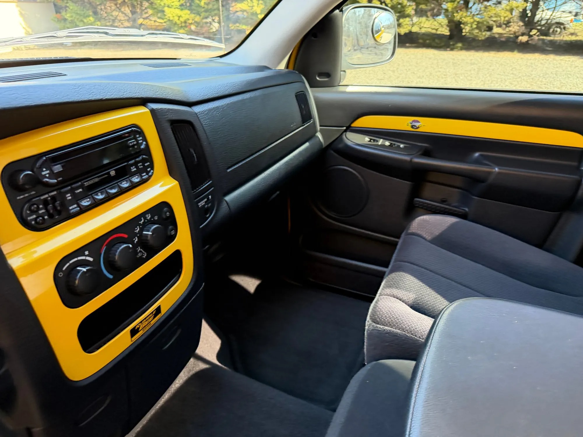 2004 Dodge Ram 1500 Rumble Bee