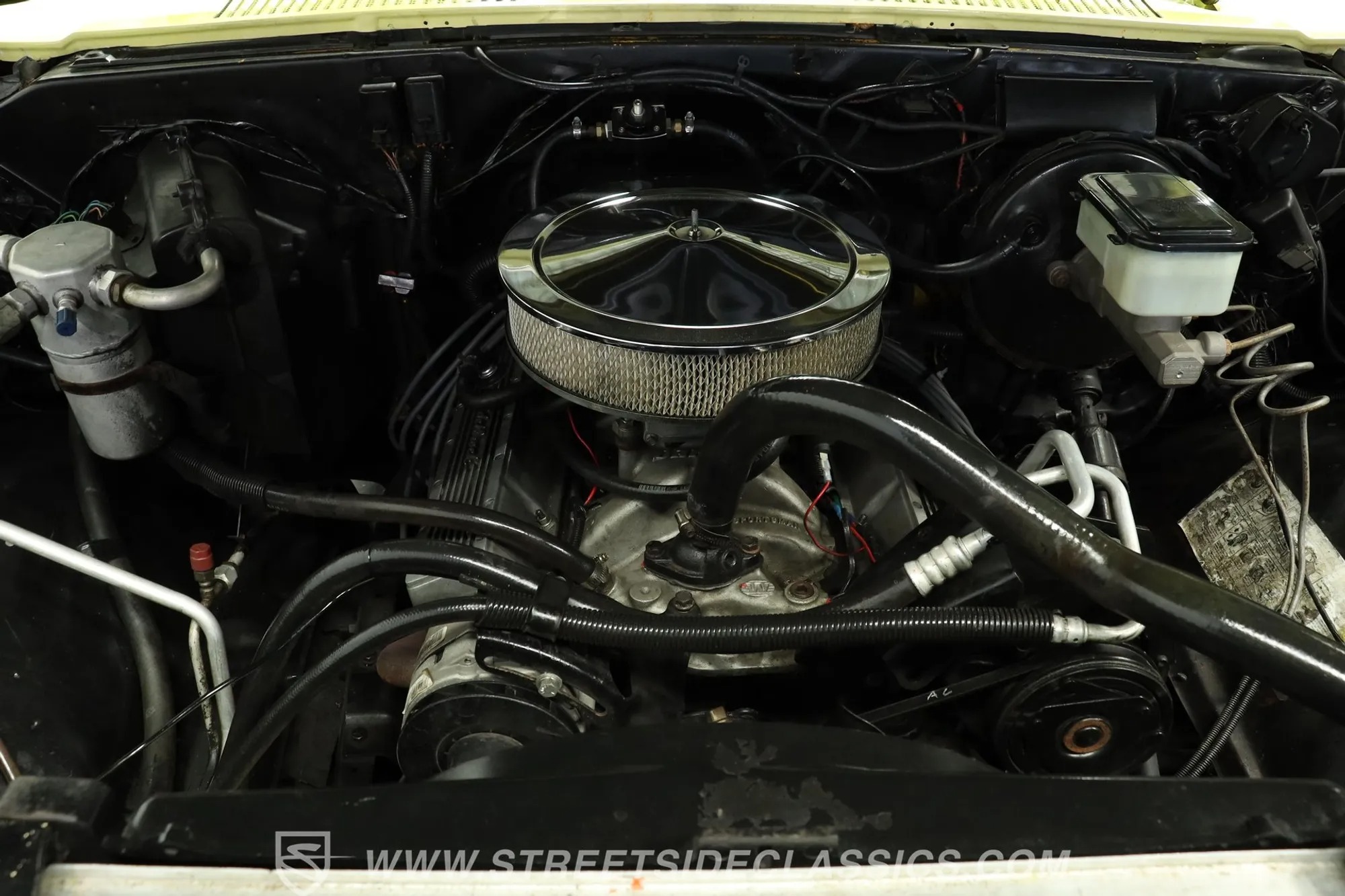 1987 Chevrolet C10 Custom Deluxe Stepside