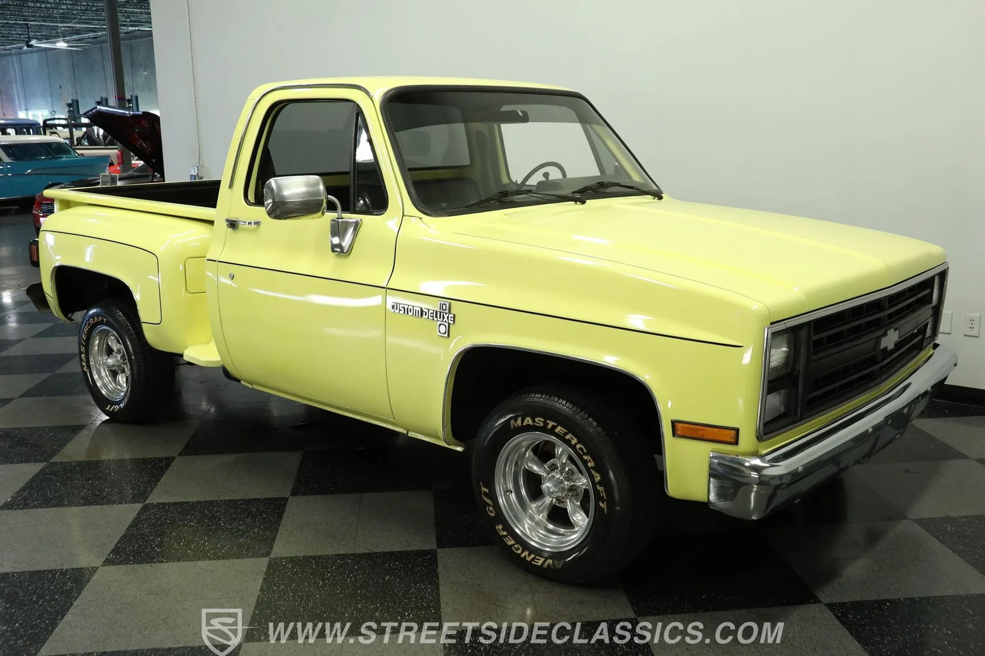 1987 Chevrolet C10 Custom Deluxe Stepside