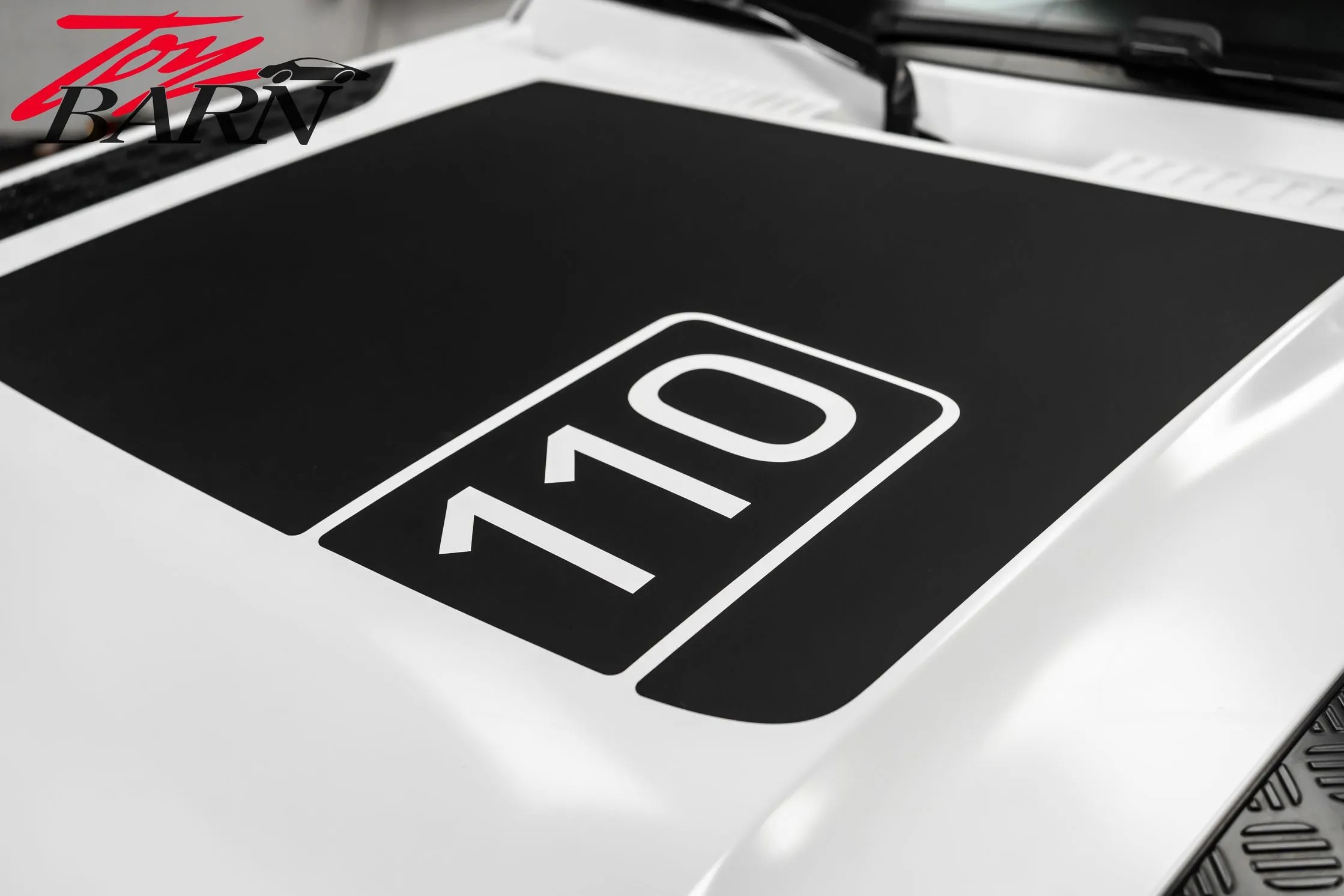 2024 Land Rover Defender 110 S