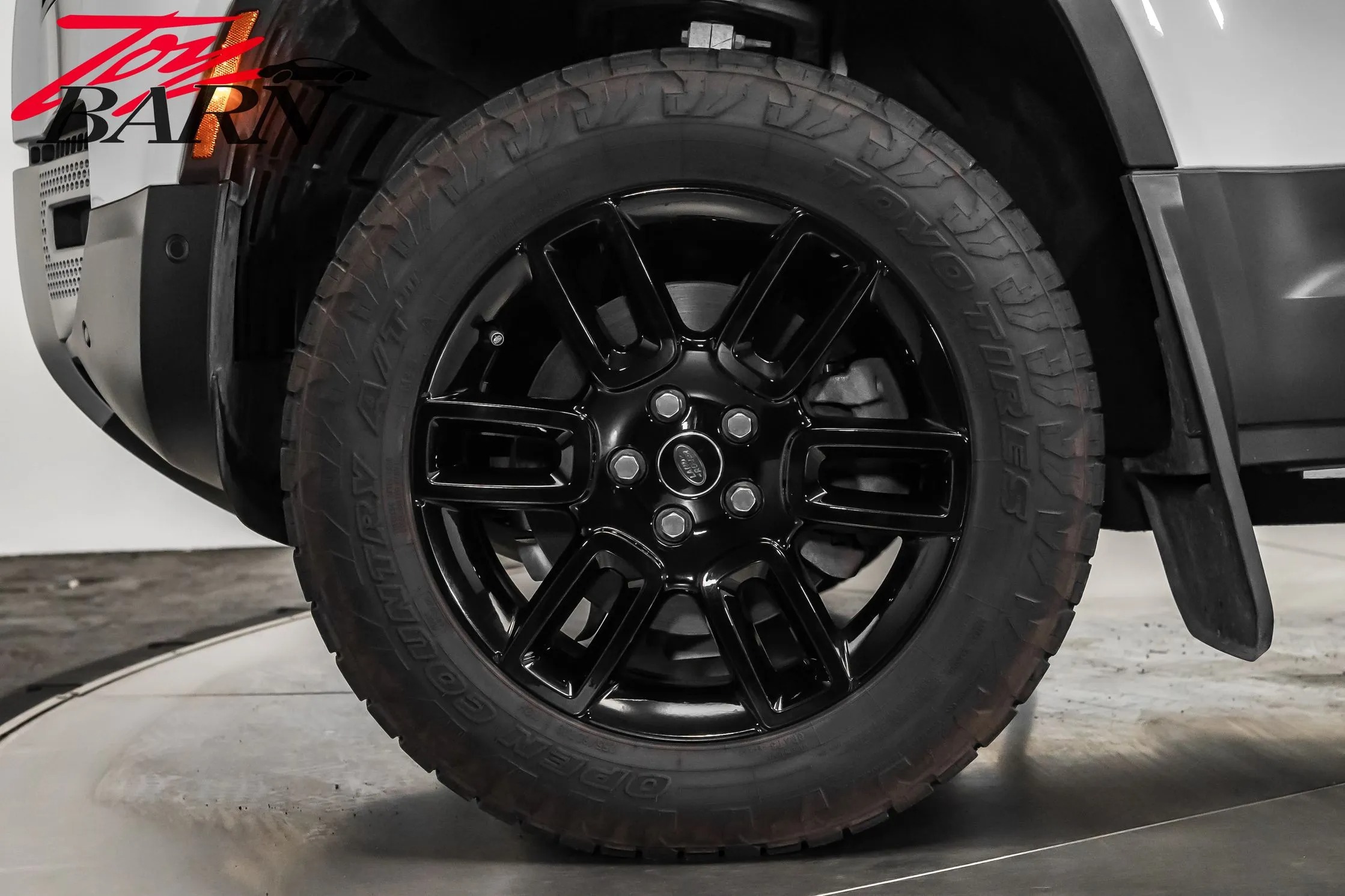 2024 Land Rover Defender 110 S