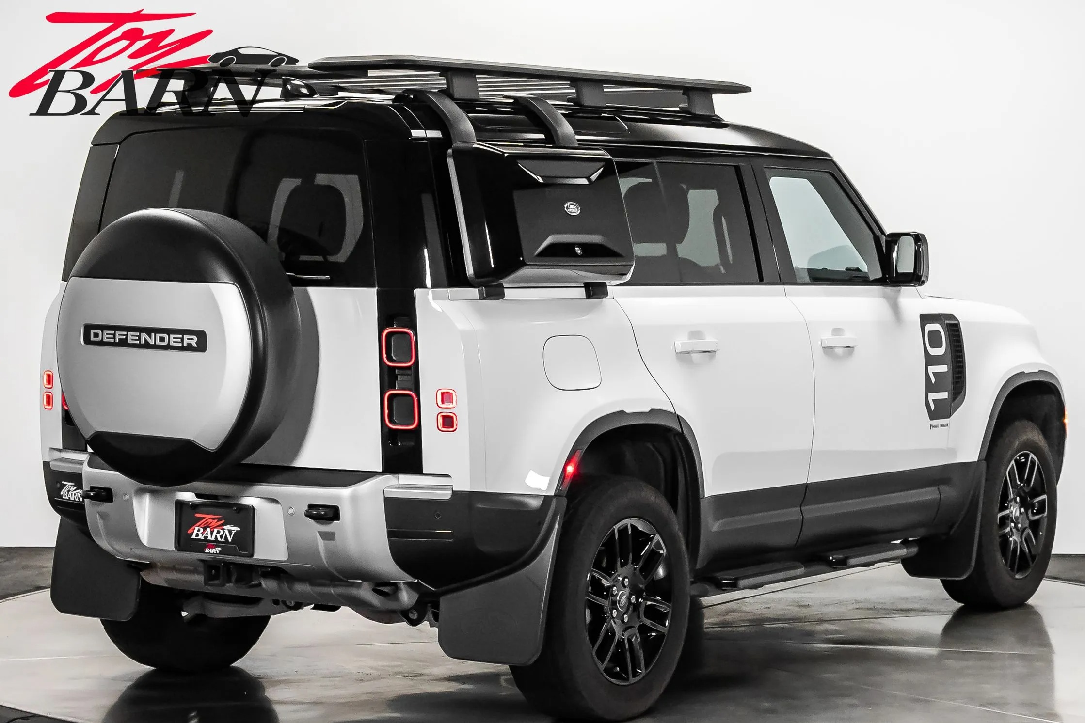 2024 Land Rover Defender 110 S