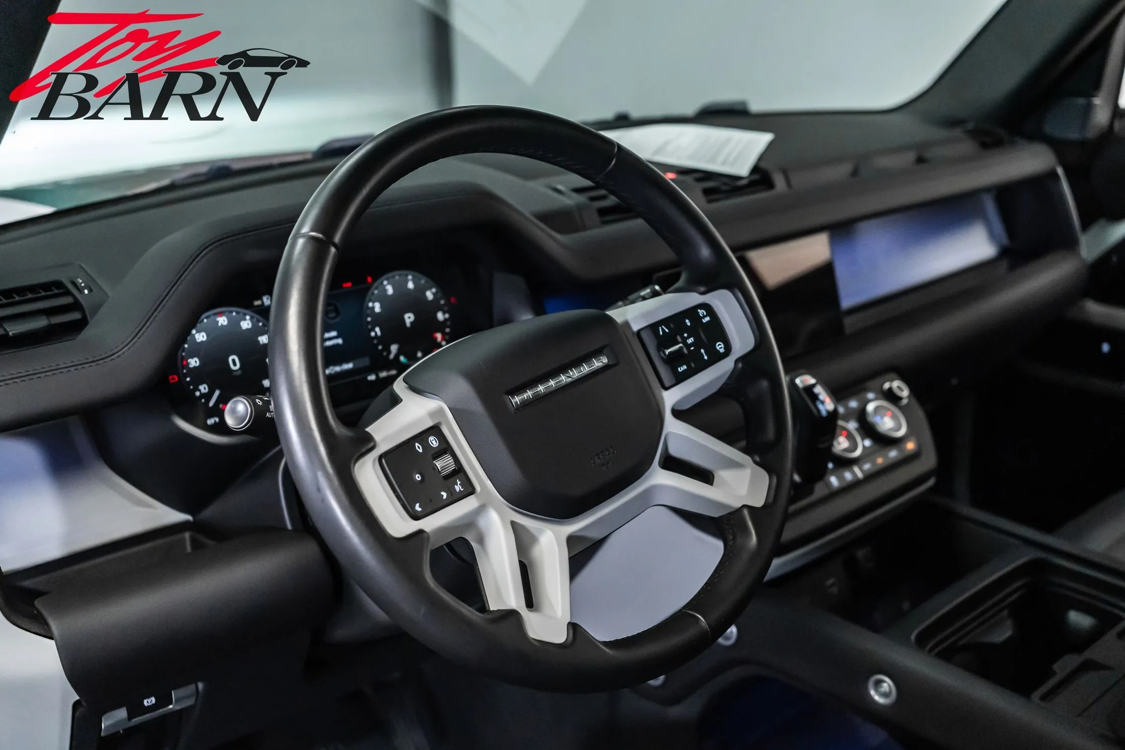 2024 Land Rover Defender 110 S - 2