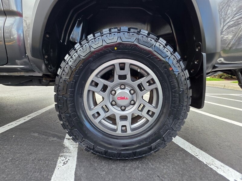 2017 Toyota Tacoma TRD Off-Road