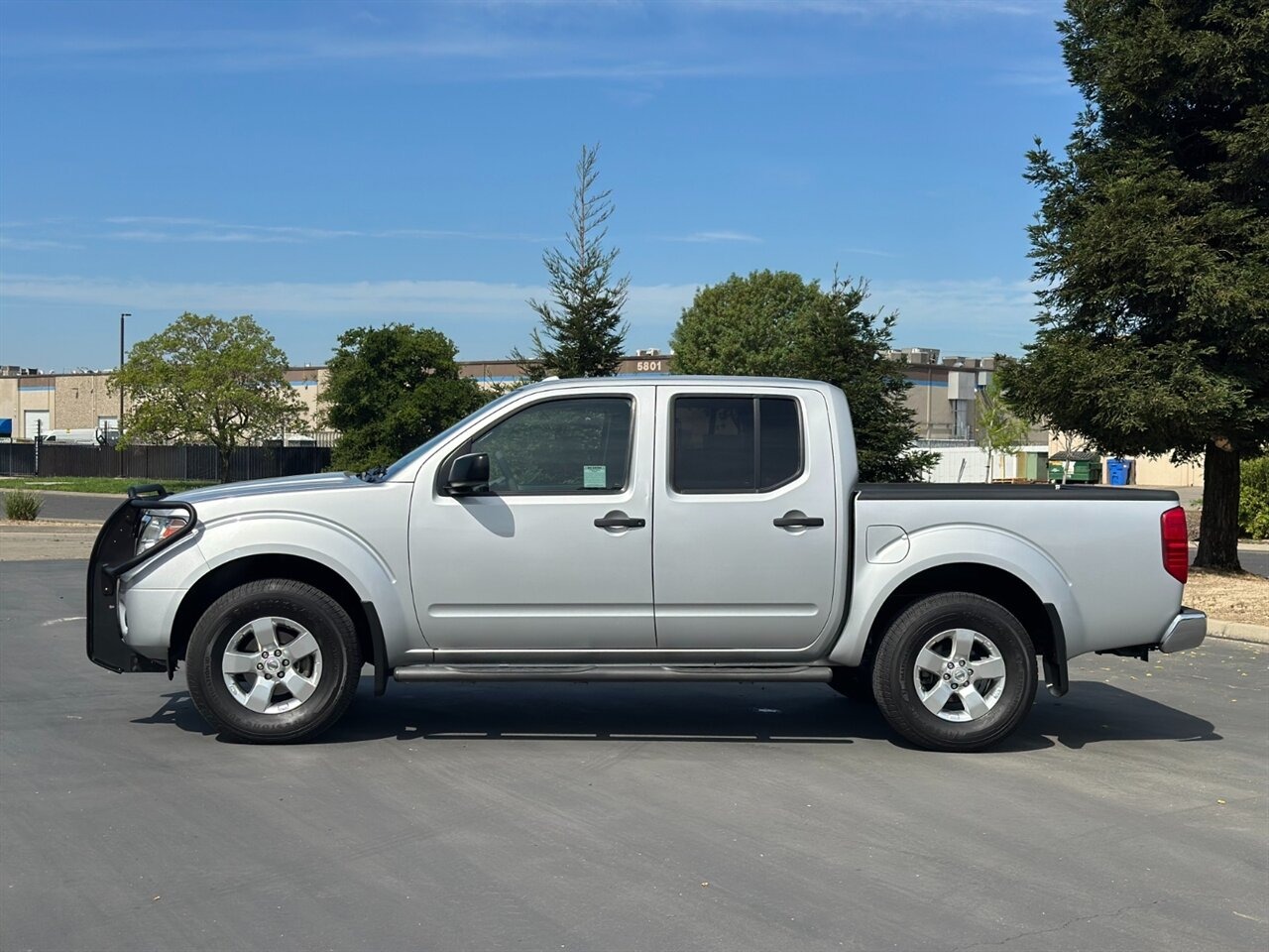 2012 Nissan Frontier SV 4×4 - 2