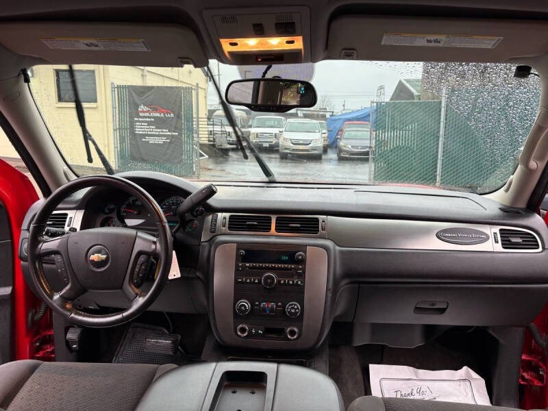 45k-Mile 2007 Chevrolet Suburban LS 2500