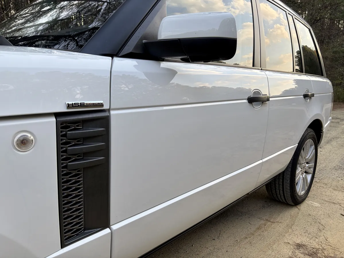 2011 Range Rover HSE Luxury