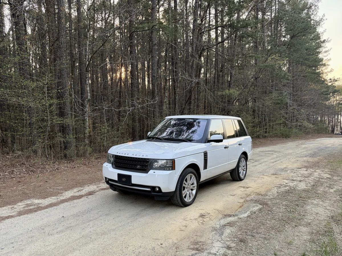 2011 Range Rover HSE Luxury