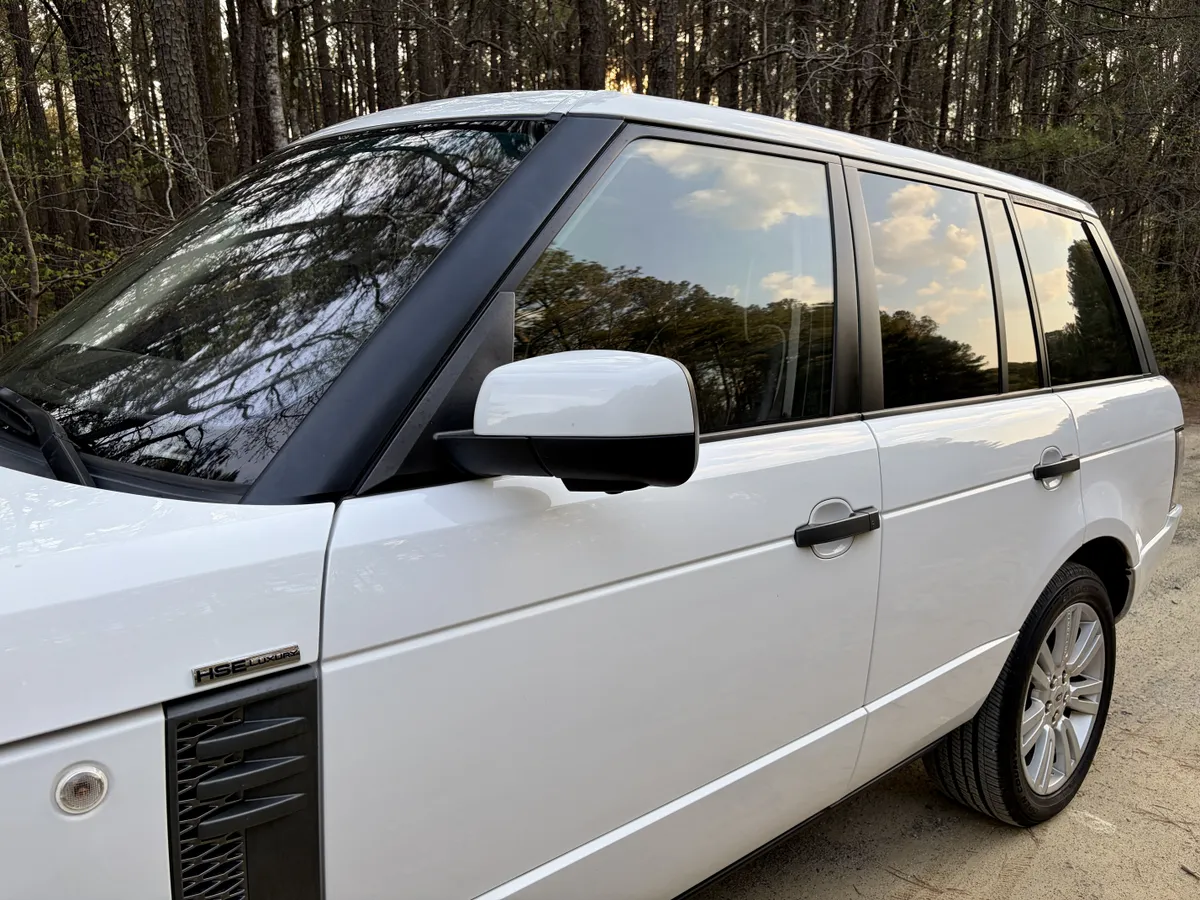 2011 Range Rover HSE Luxury