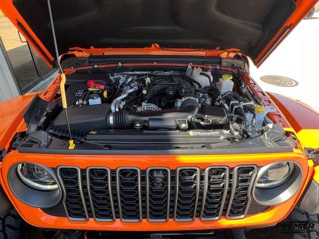 2025 Jeep Gladiator Mojave X